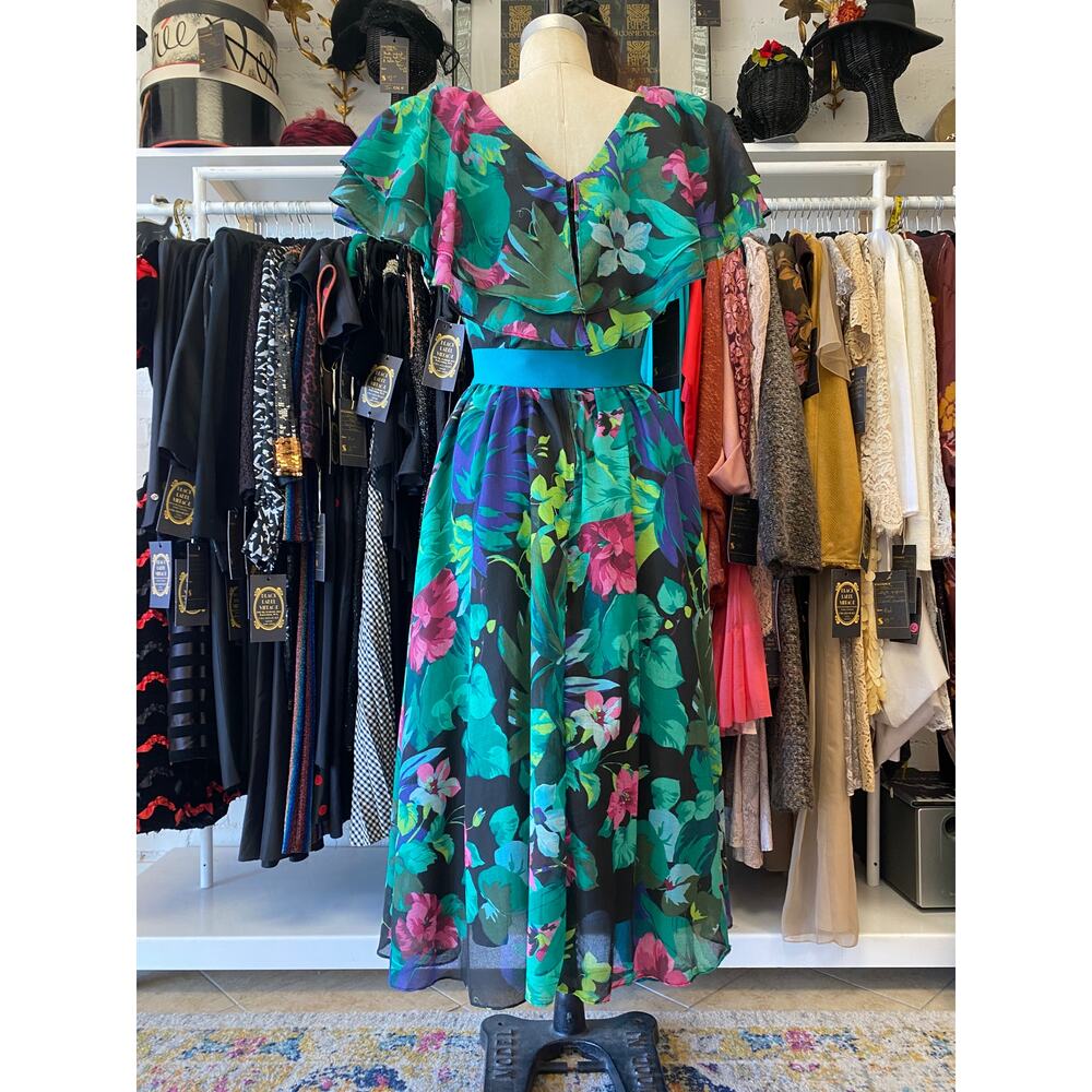 vintage 1980s black floral fit and flare dress, shawl flutter sleeves full skirt - Picture 9 of 10